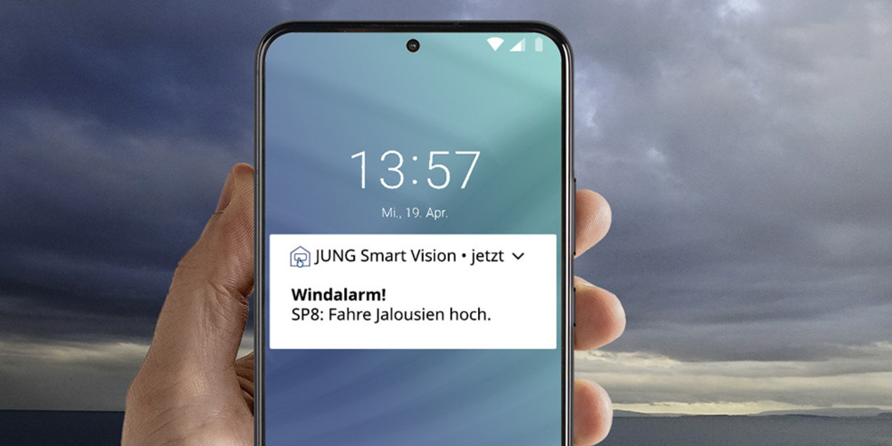 JUNG Smart Panel 8 bei Evoloft in Buttenheim